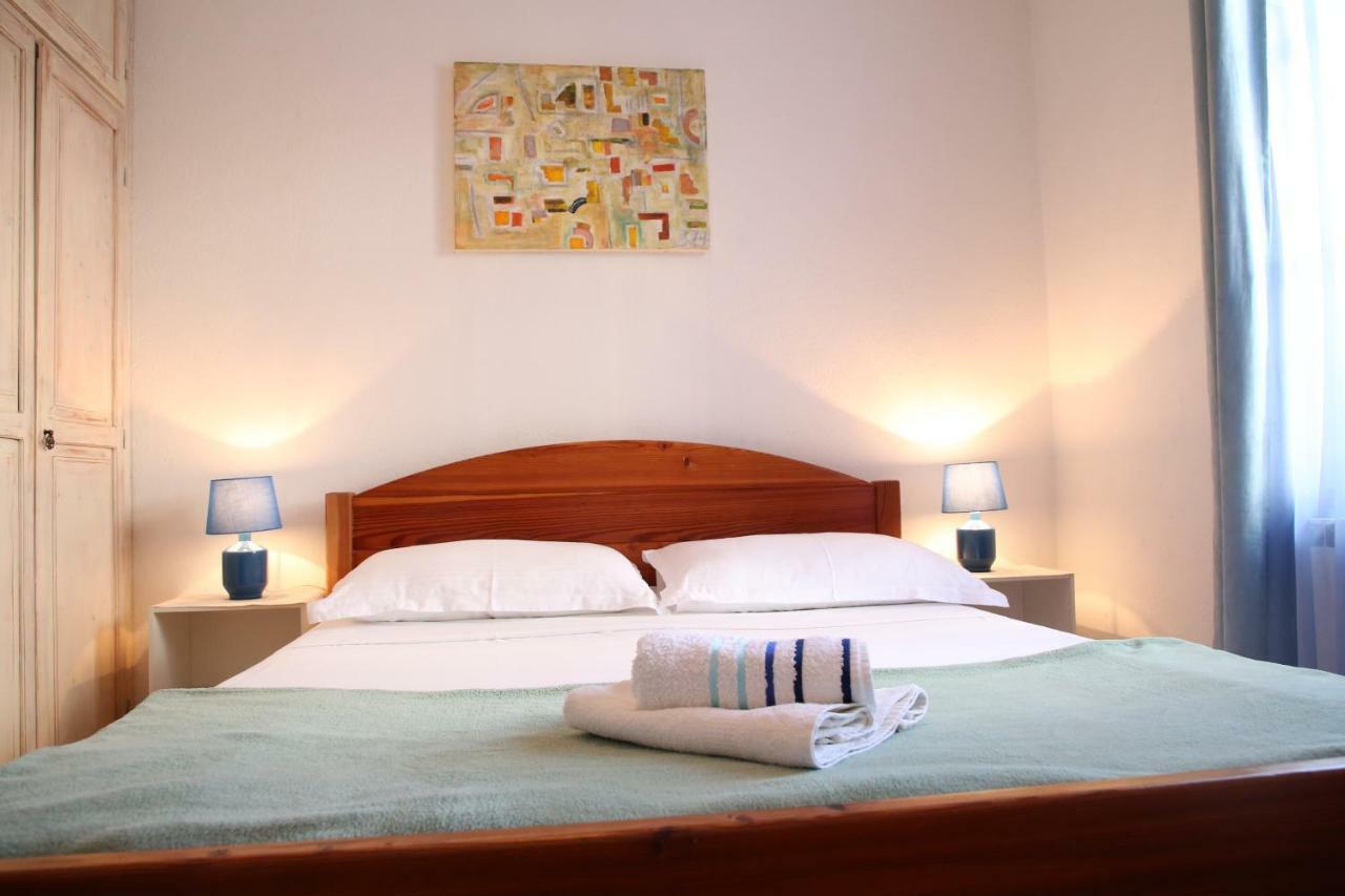 Apartment Poseidon Трогир Екстериор снимка